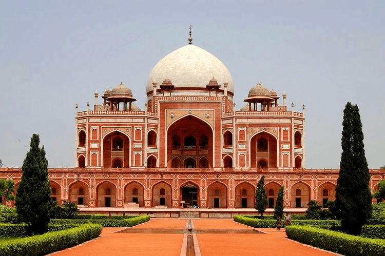 Humayun Tomb: Mughal Architecture’s First Grand Statement
