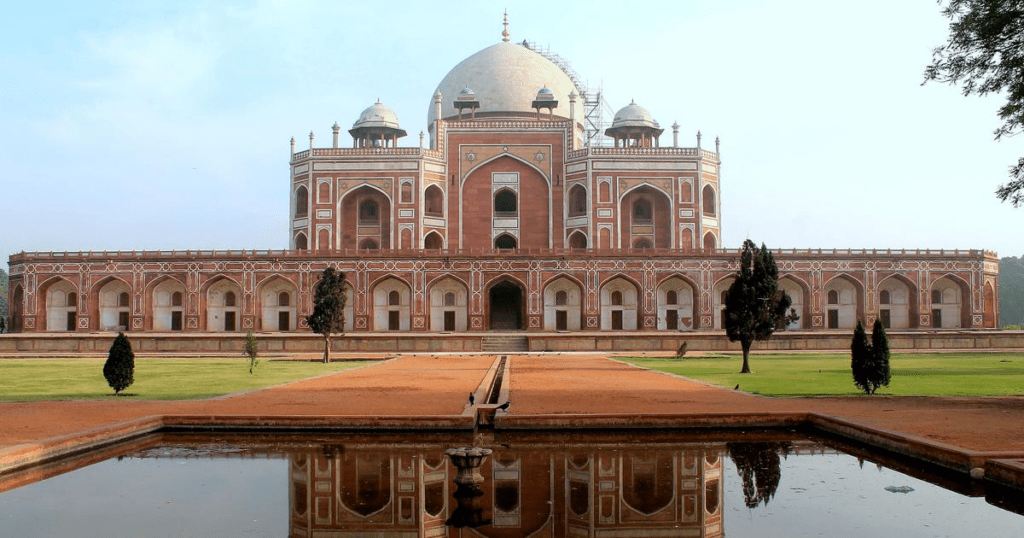 Symbolic monument asserting Mughal legitimacy and continuity